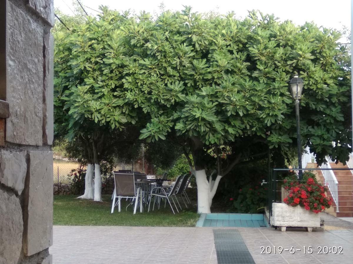 Stamatia Studios Razata Экстерьер фото